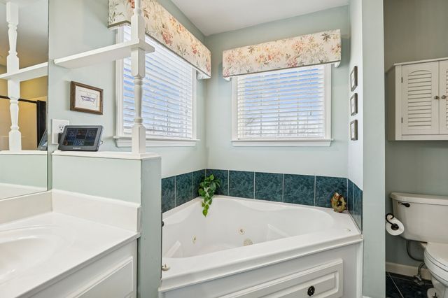 2710 Lydia Ct, Thompsons Station, TN 37179