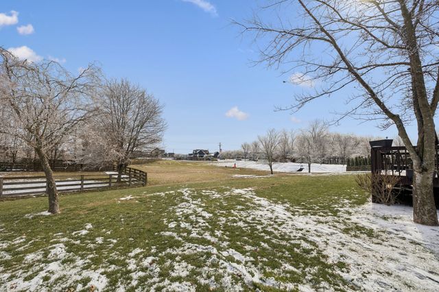 2710 Lydia Ct, Thompsons Station, TN 37179