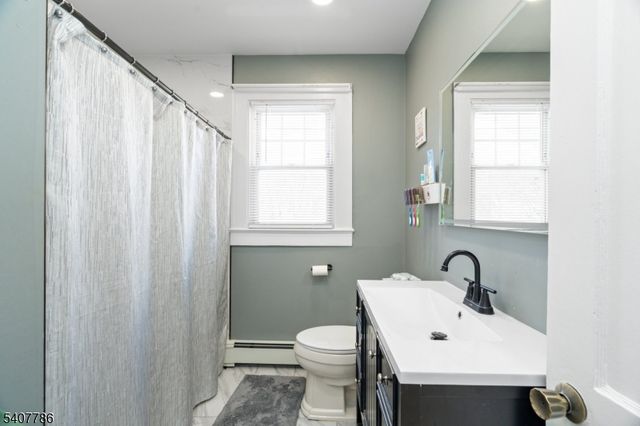 18 Elycroft Ave E, Rockaway Boro, NJ 07866