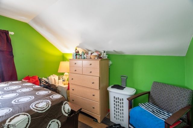 18 Elycroft Ave E, Rockaway Boro, NJ 07866