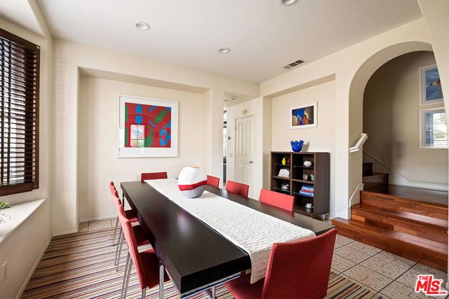 27062 Clarence Court, Valencia, CA 91355