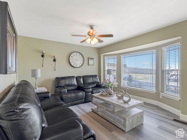 5789 W 4300 S, West Valley City, UT 84128