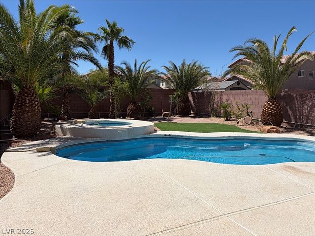 6209 White Point Court, Las Vegas, NV 89139