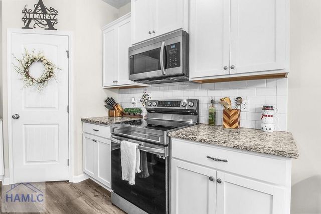 283 Joann Lewis Lane, Hinesville, GA 31313