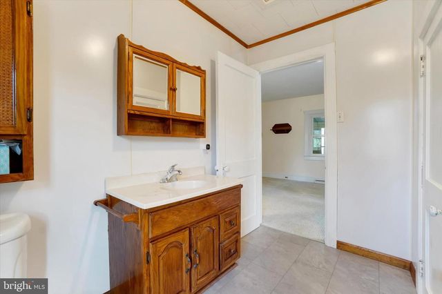 1150 CONEWAGO AVE, Manchester, PA 17345