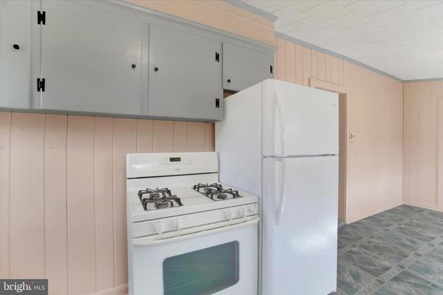 1150 CONEWAGO AVE, Manchester, PA 17345