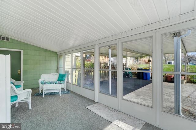 1150 CONEWAGO AVE, Manchester, PA 17345