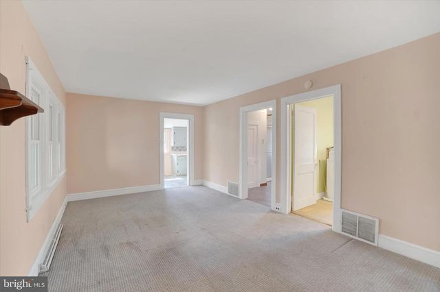 1150 CONEWAGO AVE, Manchester, PA 17345