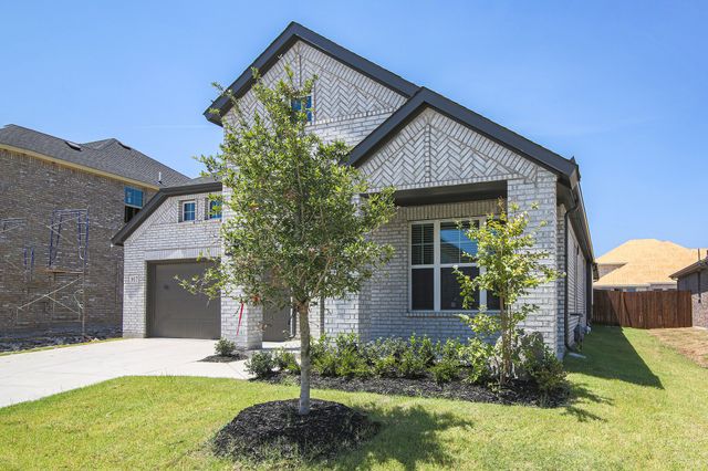 917 Hawthorn Lane, Mansfield, TX 76063