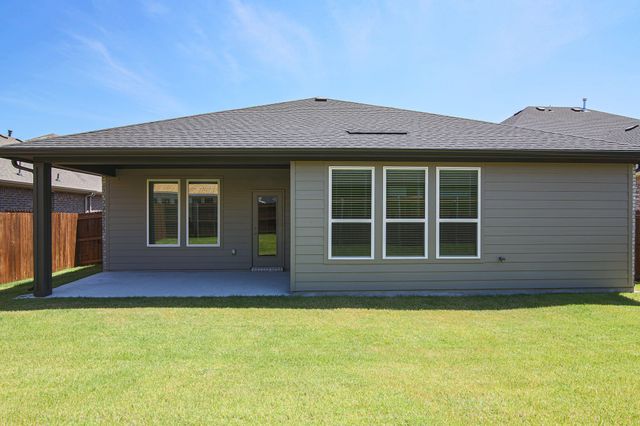 917 Hawthorn Lane, Mansfield, TX 76063