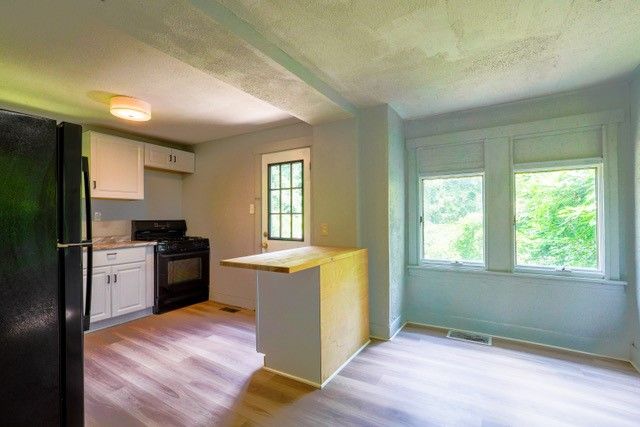8610 Pershing, Penn Hills, PA 15235