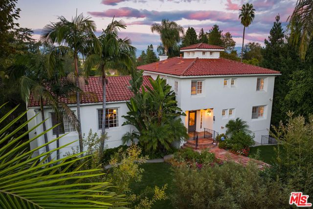 14285 Valley Vista Boulevard, Sherman Oaks, CA 91423