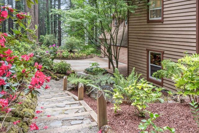 13872 Silver Sky Way, Woodside, CA 94062