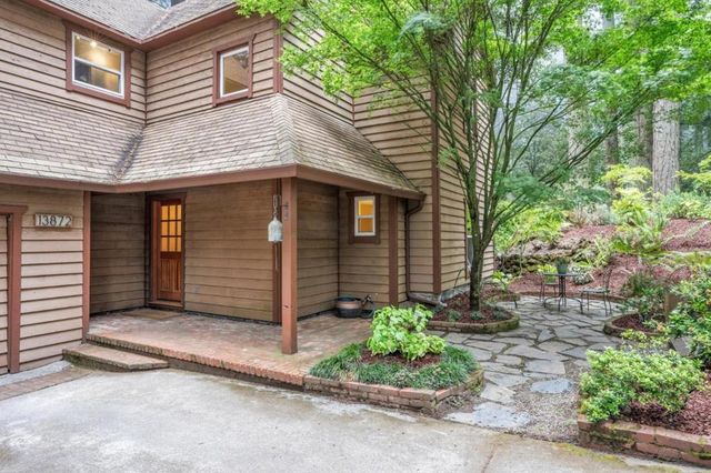 13872 Silver Sky Way, Woodside, CA 94062