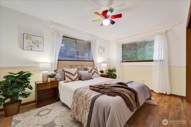 16008 10th Avenue NE, Shoreline, WA 98155