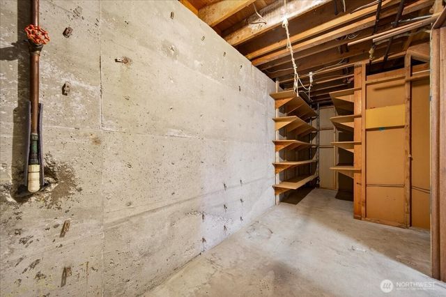 16008 10th Avenue NE, Shoreline, WA 98155