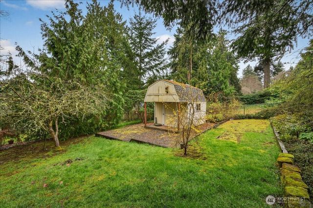 16008 10th Avenue NE, Shoreline, WA 98155