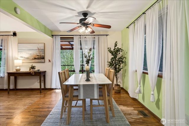 16008 10th Avenue NE, Shoreline, WA 98155