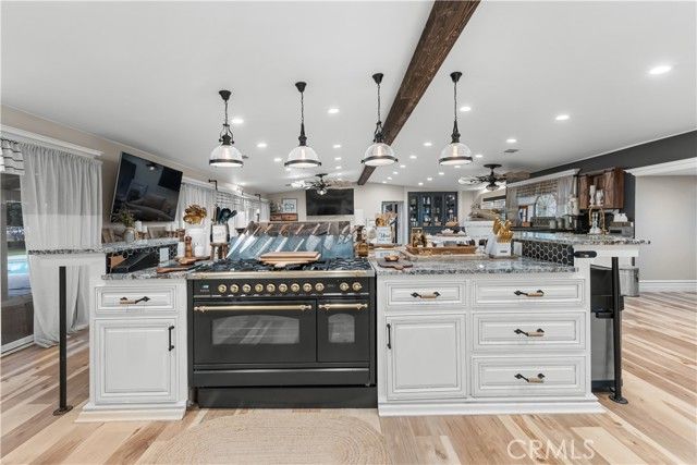 4280 Ipsen, Le Grand (also Legrand), CA 95333