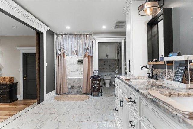 4280 Ipsen, Le Grand (also Legrand), CA 95333