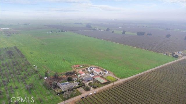 4280 Ipsen, Le Grand (also Legrand), CA 95333