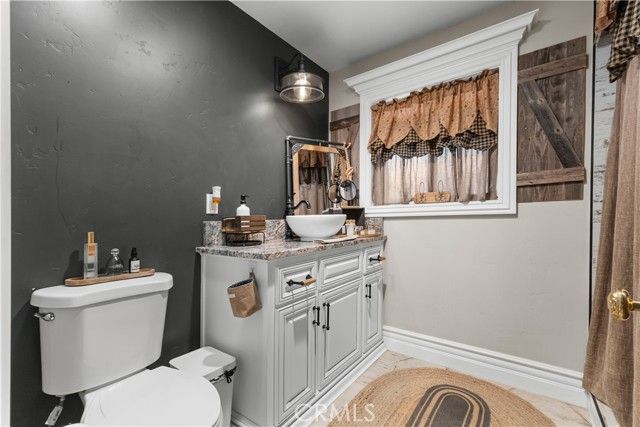 4280 Ipsen, Le Grand (also Legrand), CA 95333