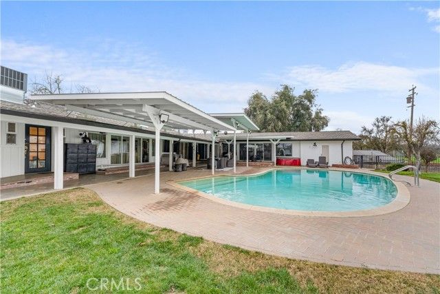 4280 Ipsen, Le Grand (also Legrand), CA 95333