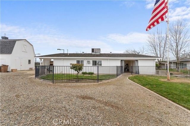 4280 Ipsen, Le Grand (also Legrand), CA 95333