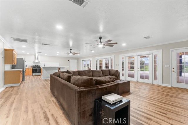 4280 Ipsen, Le Grand (also Legrand), CA 95333