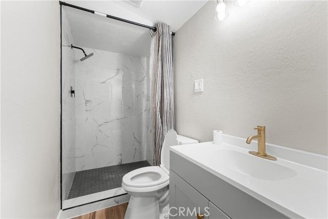 4280 Ipsen, Le Grand (also Legrand), CA 95333