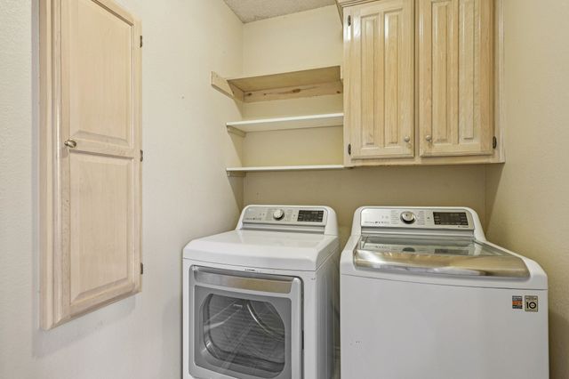 8709 Bayshore Lane, Rowlett, TX 75088