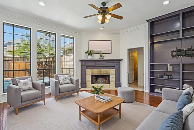 8709 Bayshore Lane, Rowlett, TX 75088