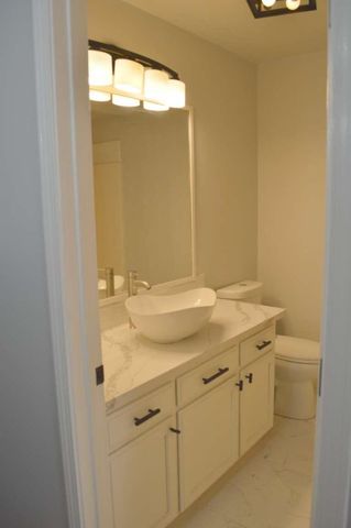 1704 N Cecelia Avenue, Fresno, CA 93722