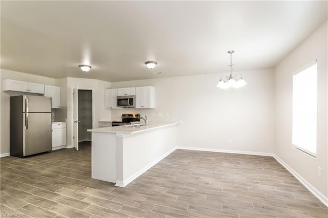 3906 Vershire Avenue, Greensboro, NC 27406