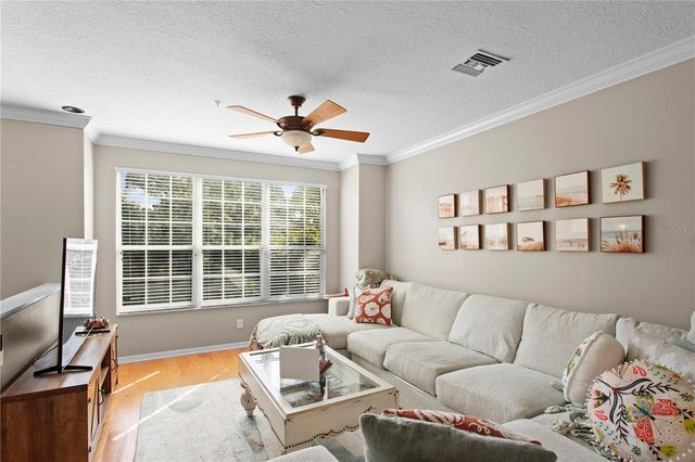 3023 POINTEVIEW DRIVE, Tampa, FL 33611