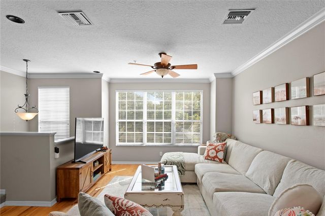 3023 POINTEVIEW DRIVE, Tampa, FL 33611