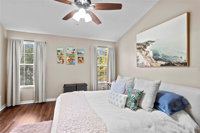 3023 POINTEVIEW DRIVE, Tampa, FL 33611