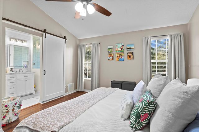 3023 POINTEVIEW DRIVE, Tampa, FL 33611