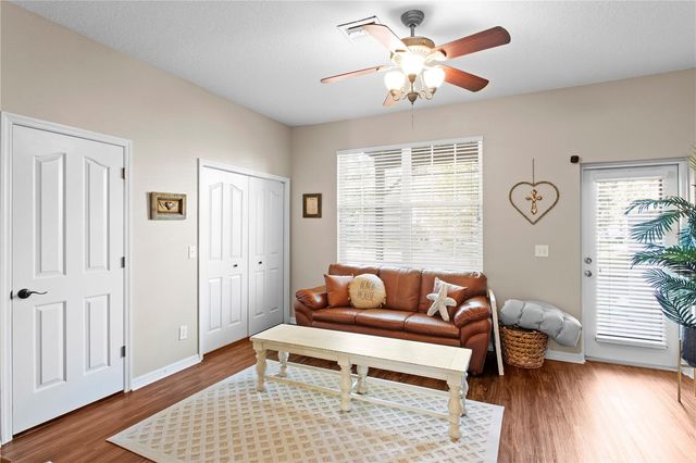 3023 POINTEVIEW DRIVE, Tampa, FL 33611