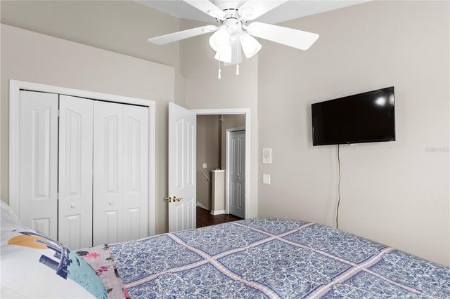 3023 POINTEVIEW DRIVE, Tampa, FL 33611