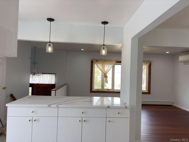 567 Langley Avenue, West Hempstead, NY 11552