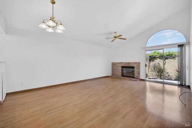 2429 Lemur St, Santa Rosa, CA 95401