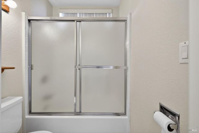 2429 Lemur St, Santa Rosa, CA 95401