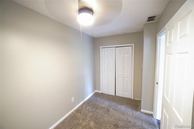 8365 Pontiac Lake Road 12, White Lake, MI 48386
