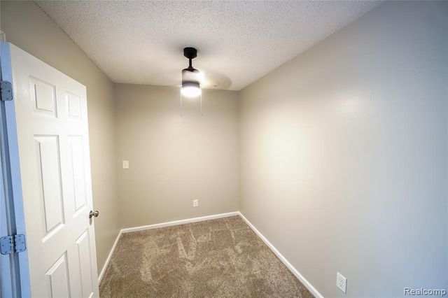 8365 Pontiac Lake Road 12, White Lake, MI 48386