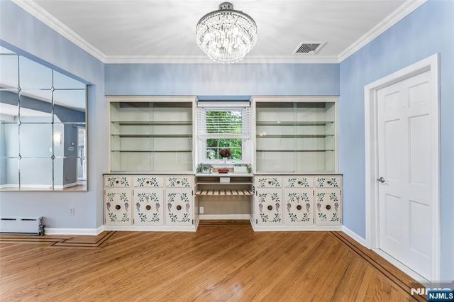 33 Myrtle Avenue, Nutley, NJ 07110