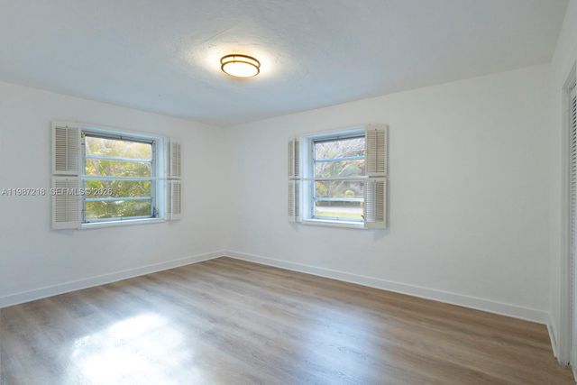 2515 Overbrook St, Miami, FL 33133