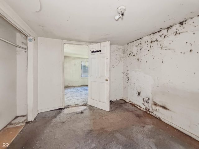 3317 S Lyons Avenue, Indianapolis, IN 46221