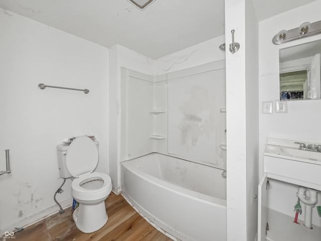 3317 S Lyons Avenue, Indianapolis, IN 46221