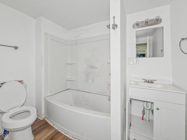 3317 S Lyons Avenue, Indianapolis, IN 46221